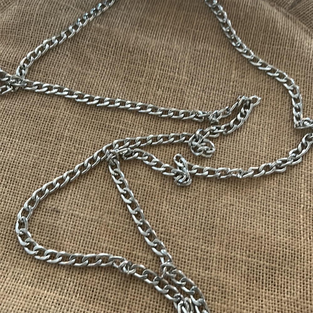 Purse strap/chain with clips on each end.. - Picture 4 of 6